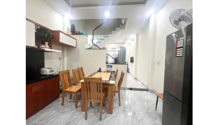 Bán Nhà Hẻm Xe Hơi 3 Tầng 55m2_4.2x13 Chỉ 6.25 tỷ Gần Phạm Văn Đồng Linh Đông Thủ Đức.